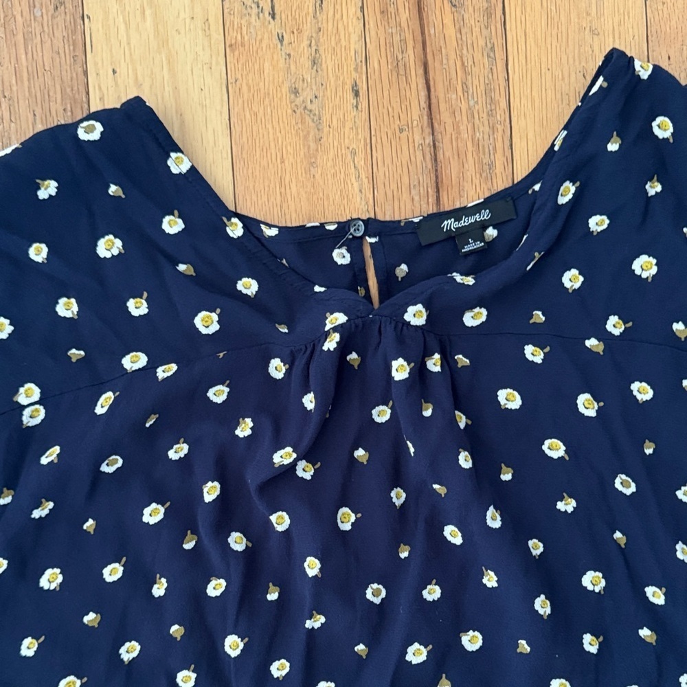 Madewell | Navy Floral Print Blouse | size L - Picture 3 of 8